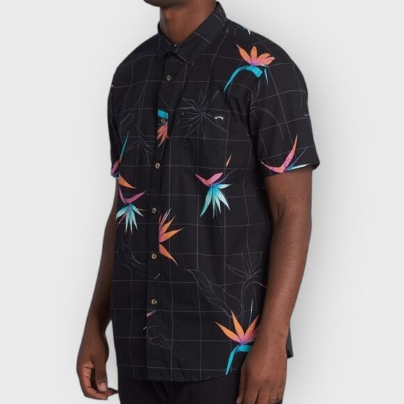 Billabong Mens XL Hawaiian Shirt Black Floral Plaid Button Up Button Down Surf - Picture 4 of 7